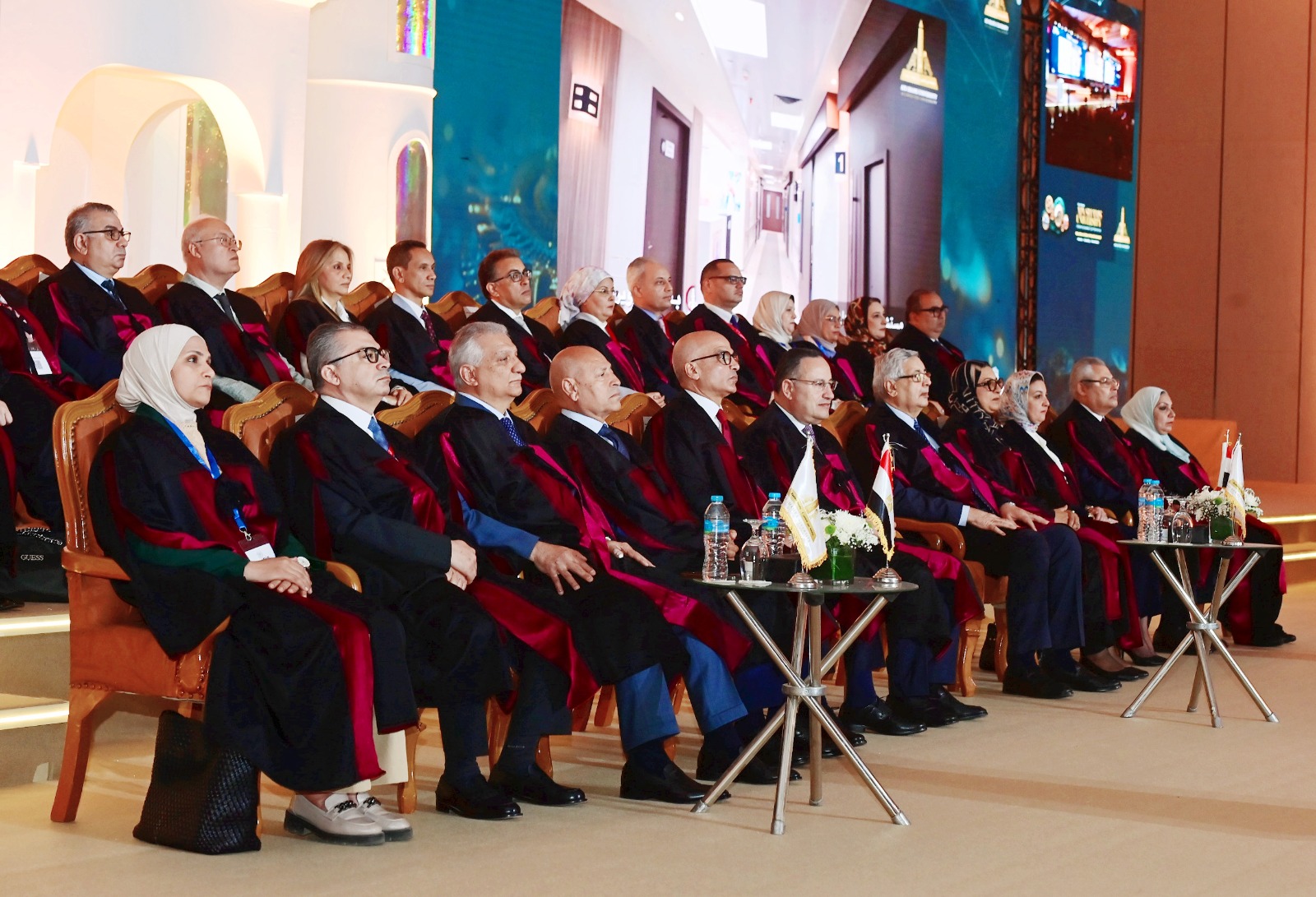 افتتاح المؤتمر الدولي الرابع عشر لجامعة عين شمس تحت شعار الجامعات قاطرات للتنمية الوطنية