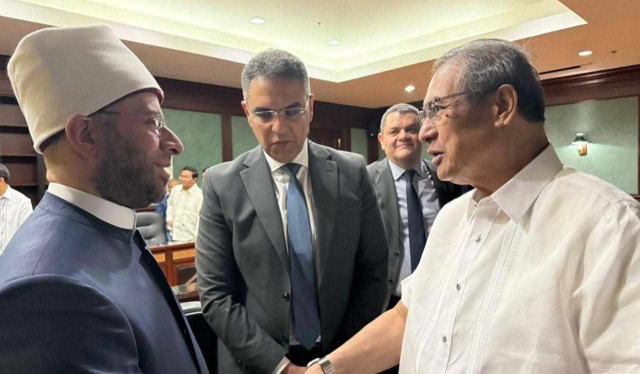 رئيس المحكمة العليا بالفلبين يستقبل وزير الأوقاف.. تفاصيل