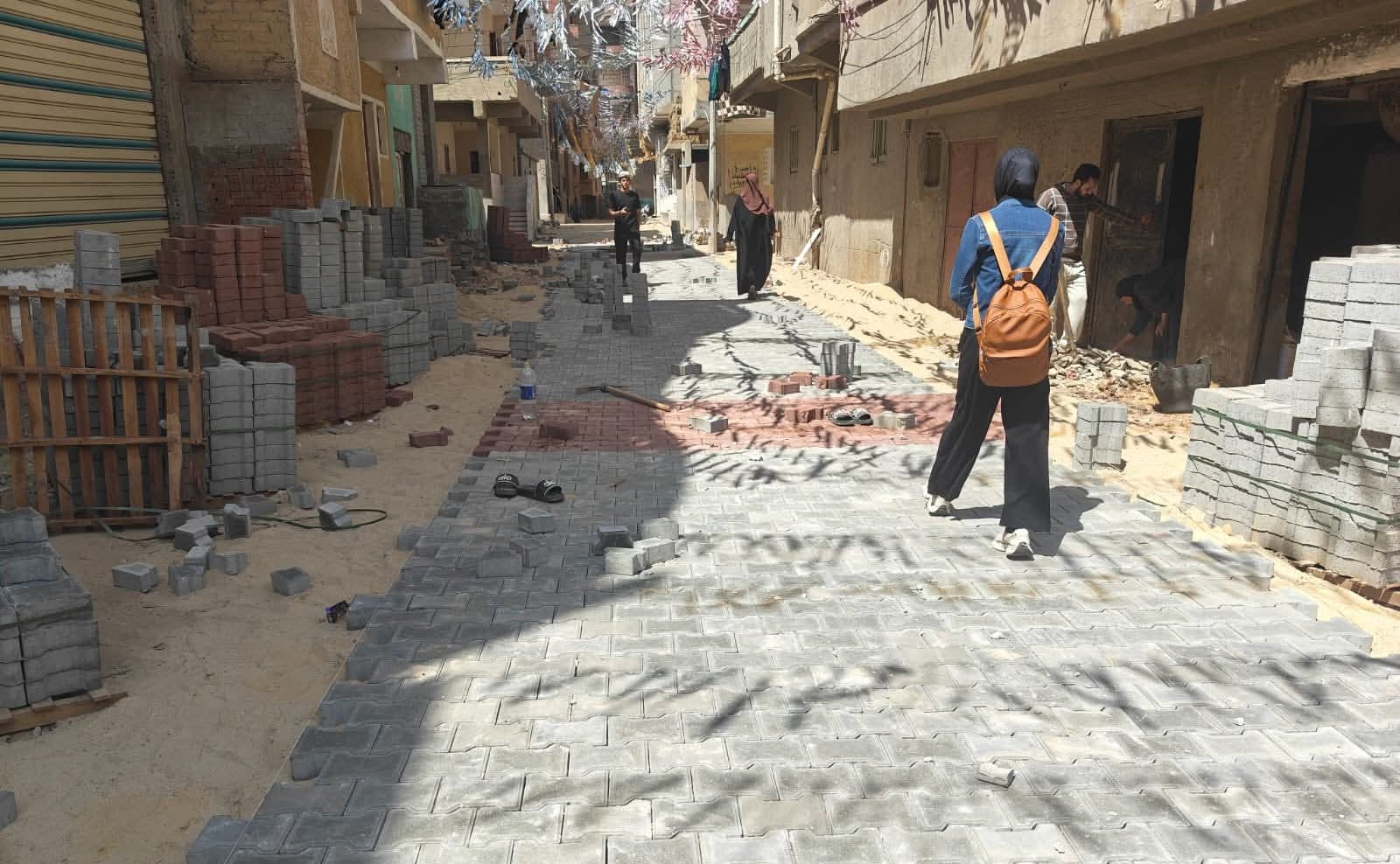 محافظ كفرالشيخ: استمرار أعمال تركيب الإنترلوك بقلين ضمن مشروعات الخطة الاستثمارية