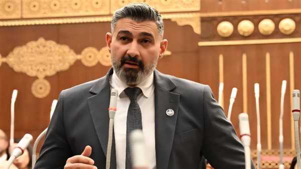 الفنان ياسر جلال
