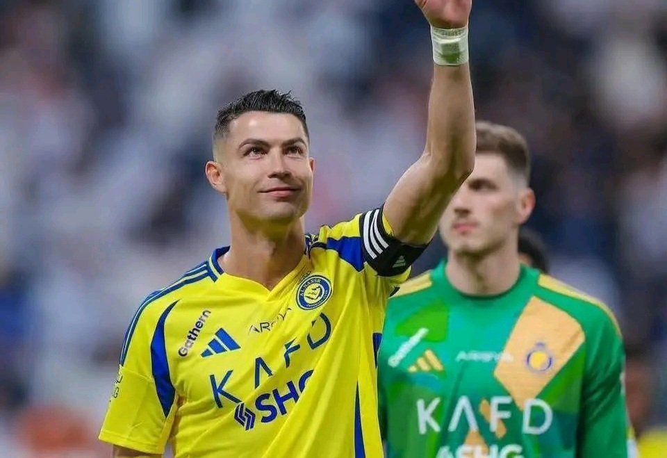 رونالدو ضمن قائمة المرشحين لجائزة أفضل لاعب في الدوري السعودي