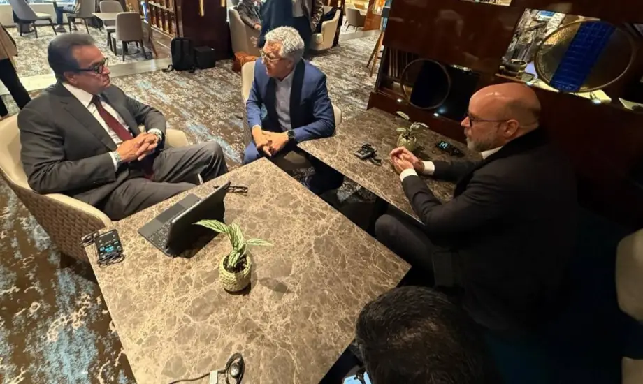 خالد عبدالغفار يبحث مع وزير الصحة البرازيلي سبل التعاون في نظم الرعاية الصحية