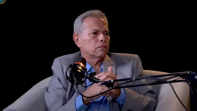 توفيق عكاشة