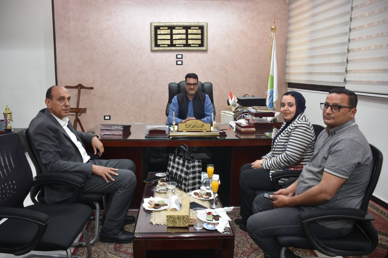رئيس مياه القليوبية يلتقي النائبة دنيا سيف لبحث عدد من قضايا مياه الشرب والصرف الصحي بالمحافظة