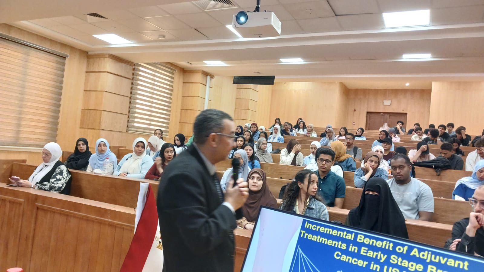القاهرة الأهلية تعقد ندوة تثقيفية ضد الشائعات الطبية وتعزز الوعي الصحي المجتمعي