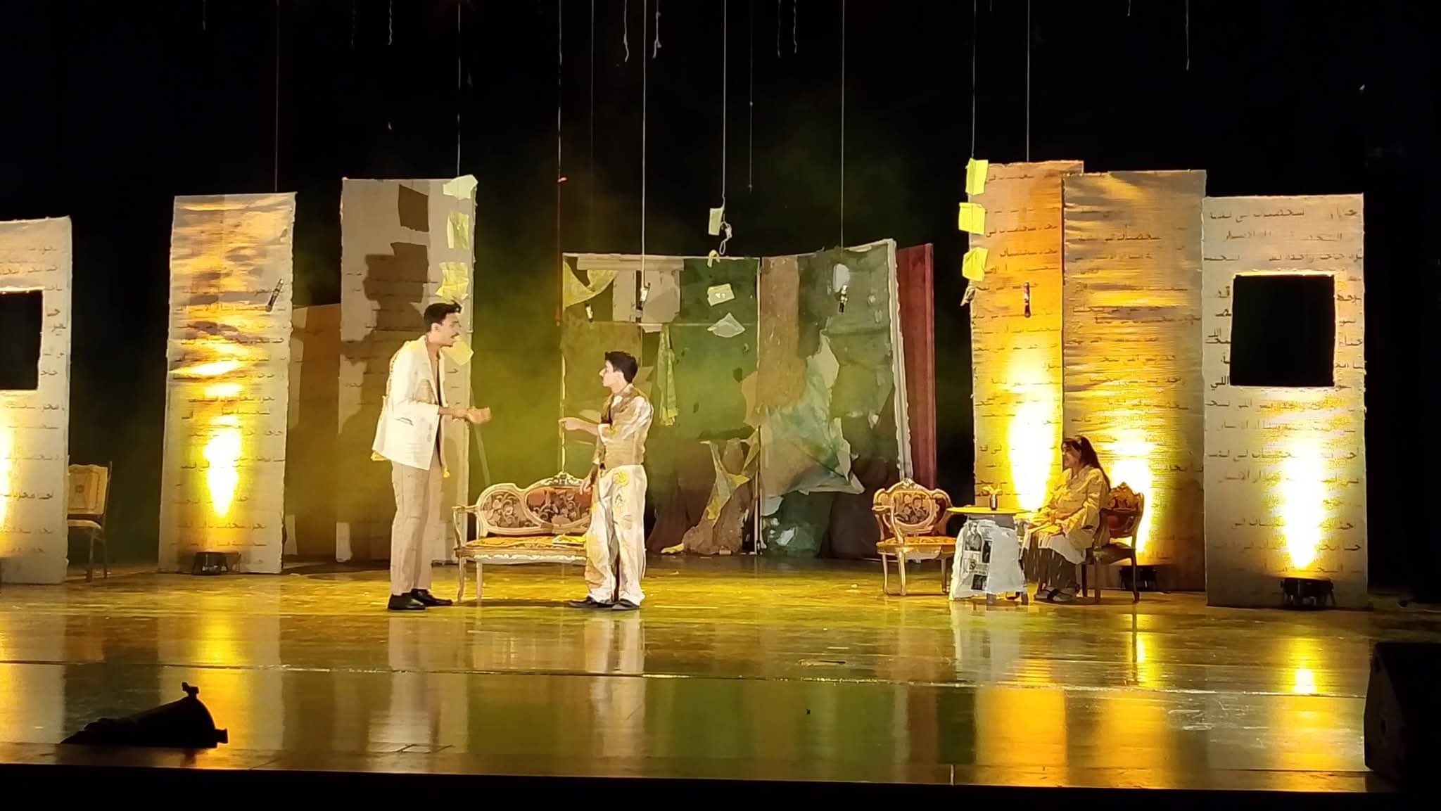 مهرجان التمثيل المسرحي الـ49 بجامعة العاصمة يقدم في رواية احدهم