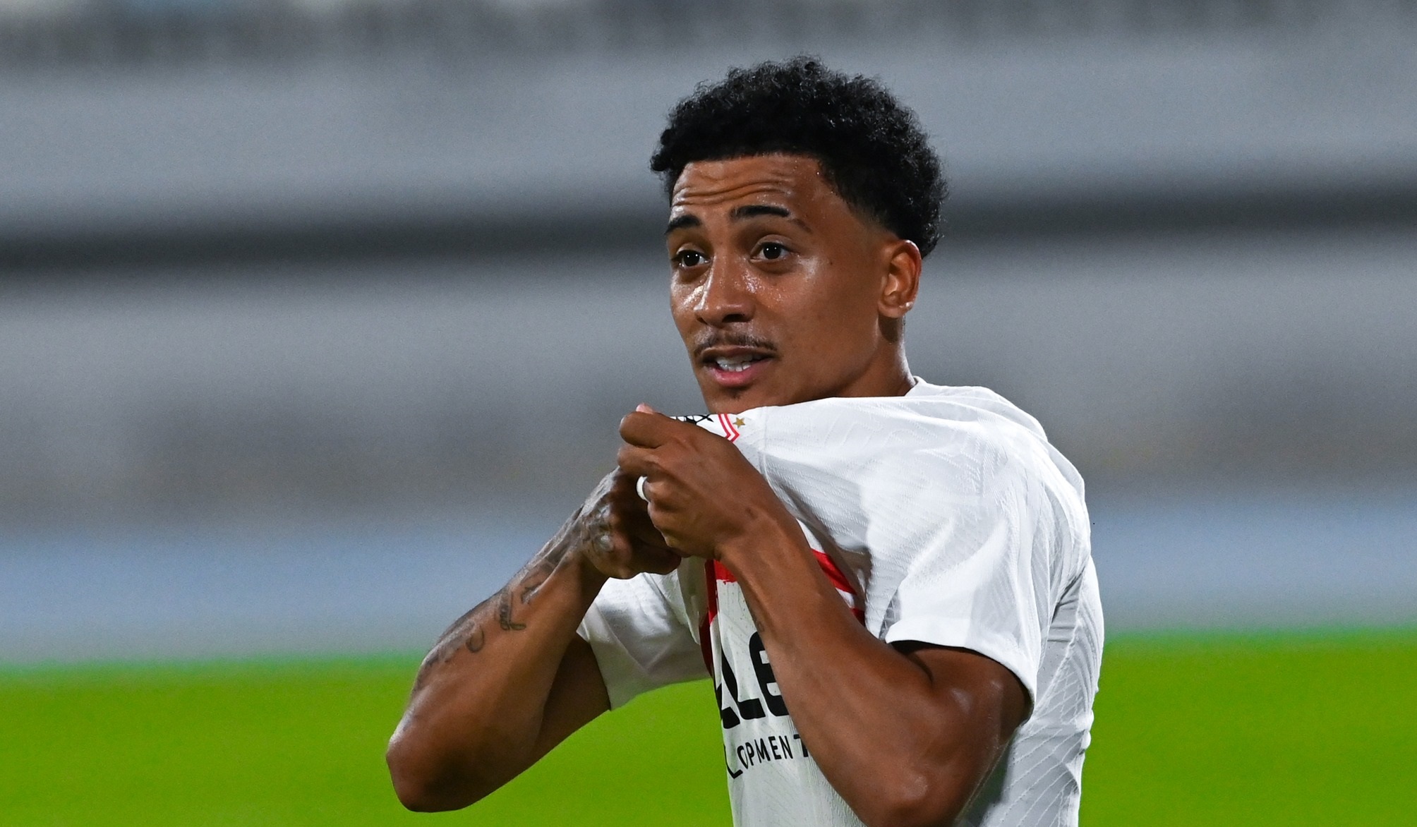 بيزيرا: الزمالك احتضنني من اليوم الأول.. وبانزا الأقرب لي داخل الفريق