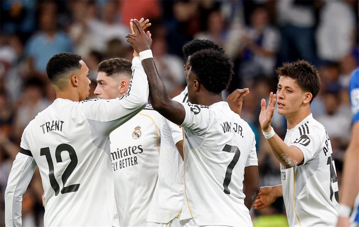 فينيسيوس يقود تشكيل ريال مدريد المتوقع لمواجهة برشلونة