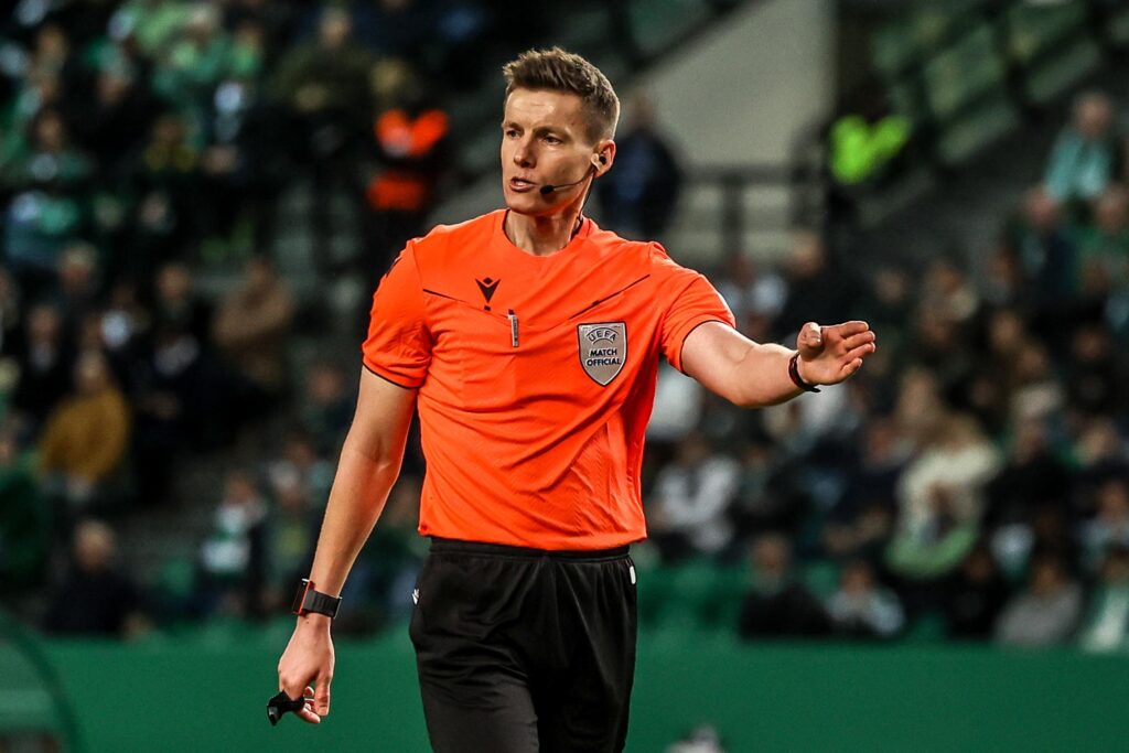 رسميًا.. الألماني دانيال سيبرت حكمًا لنهائي دوري أبطال أوروبا