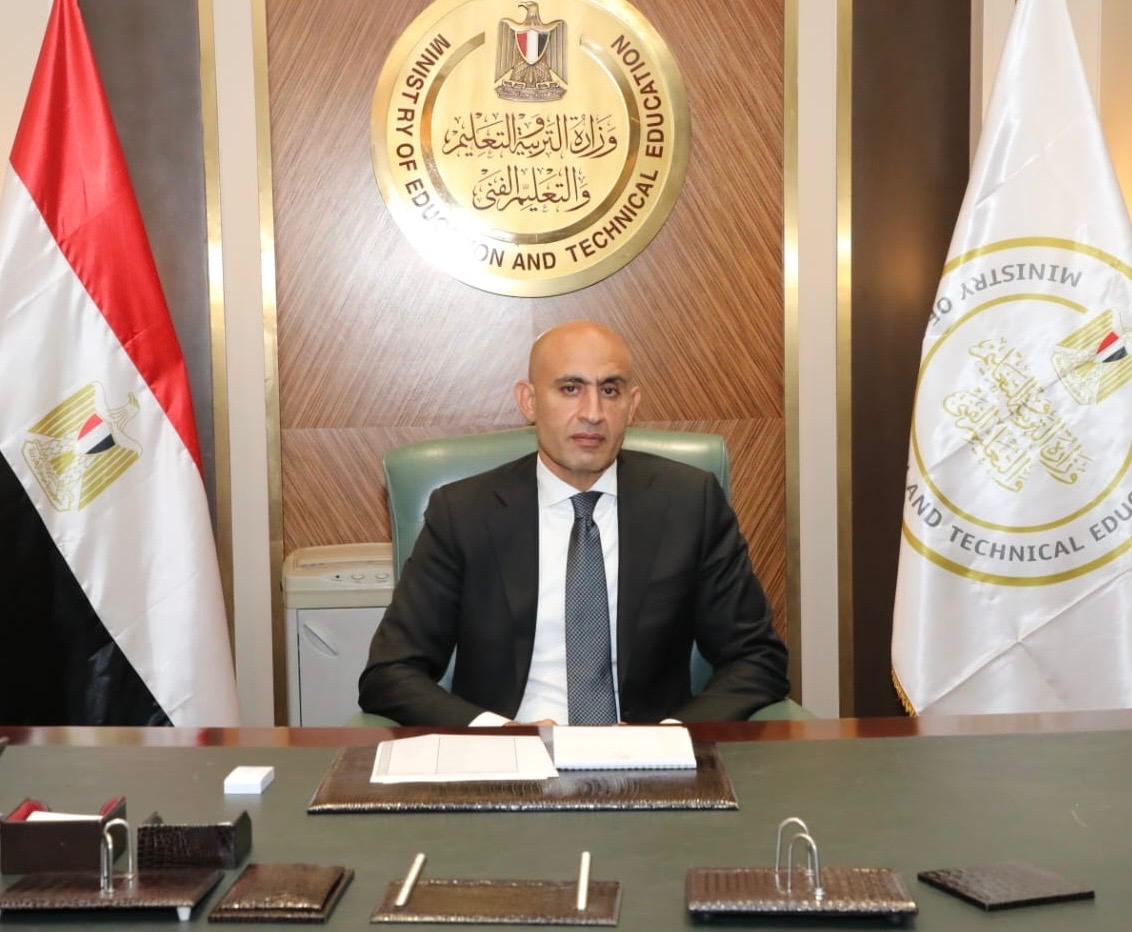 للطلاب بالخارج.. كيف تتظلم على نتيجة الشهادة الإعدادية بمدارس المسار المصري؟