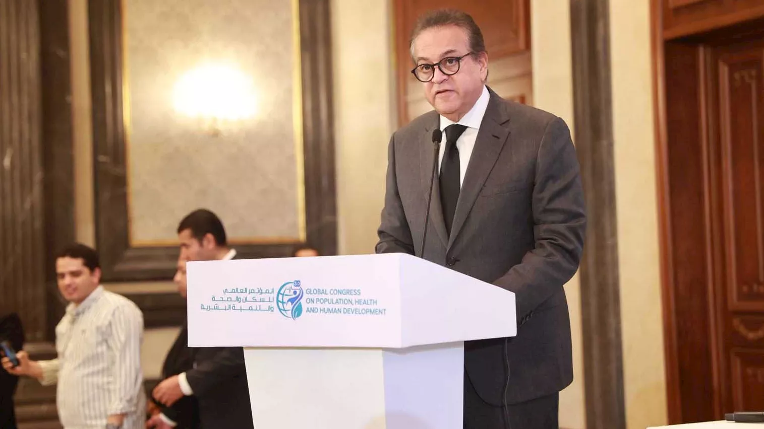 وزير الصحة: عدد سكان مصر يعادل 10 دول أوروبية..ونستهدف إضافة 18 ألف سرير جديد