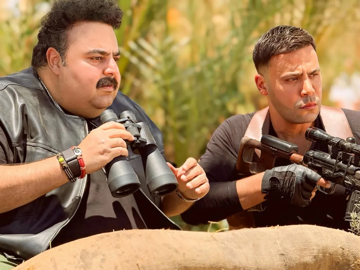 محمد إمام يكشف عن موعد عرض فيلم "صقر وكناريا"