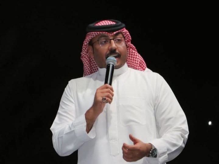 سيف بن فهد.. تجربة شابة تصنع حضورها على منصات التواصل الاجتماعي