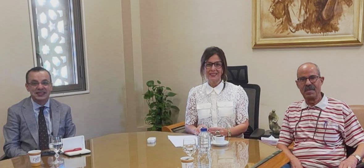 وزيرة الثقافة تستقبل المترجم سمير عبد ربه لبحث سبل الاستفادة من خبراته في دعم حركة الترجمة