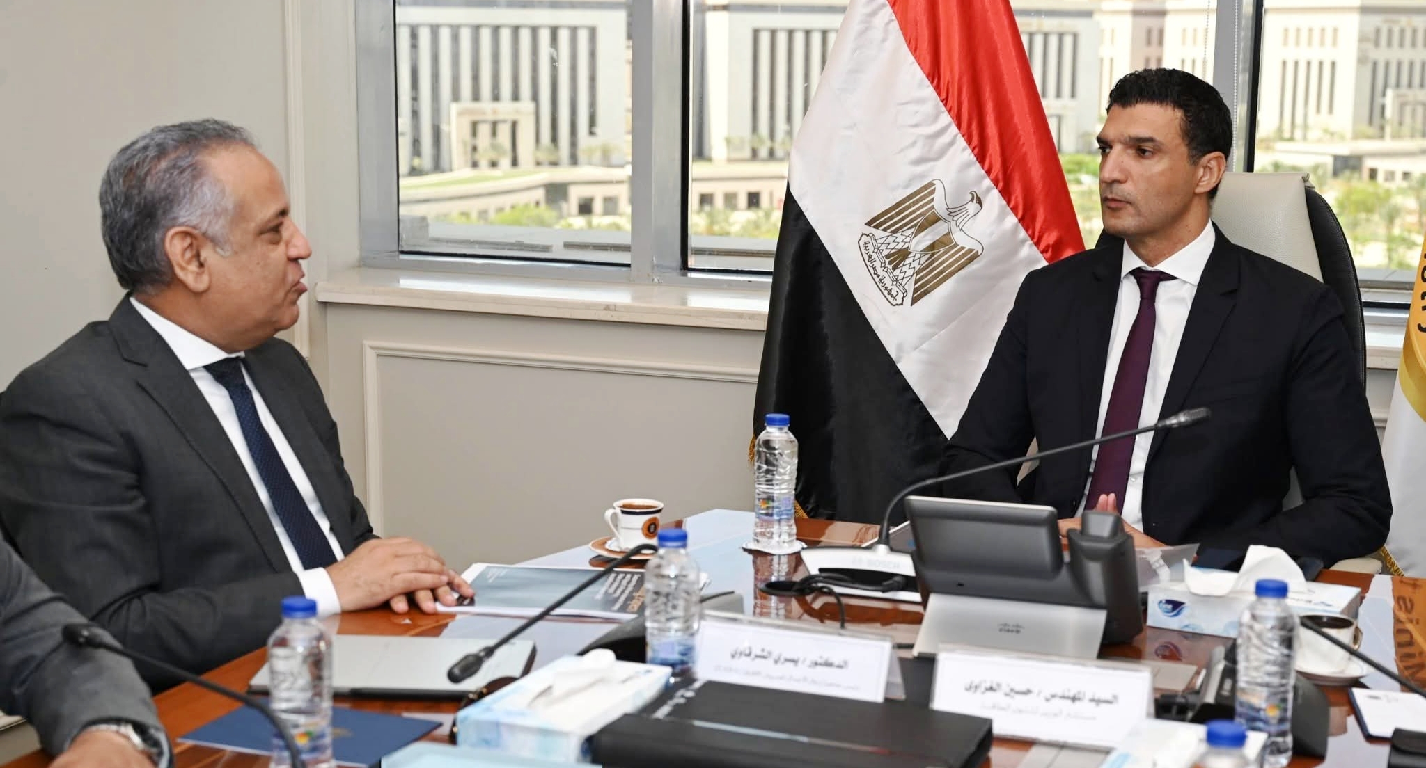 وزير الصناعة يلتقي رئيس جمعية رجال الأعمال المصريين الأفارقة.. تفاصيل