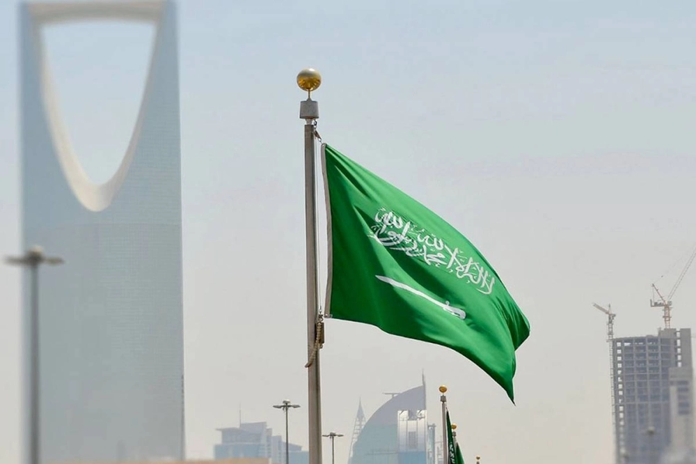 السعودية تنفي تعرض قاعدة الأمير سلطان في الخرج لاستهداف
