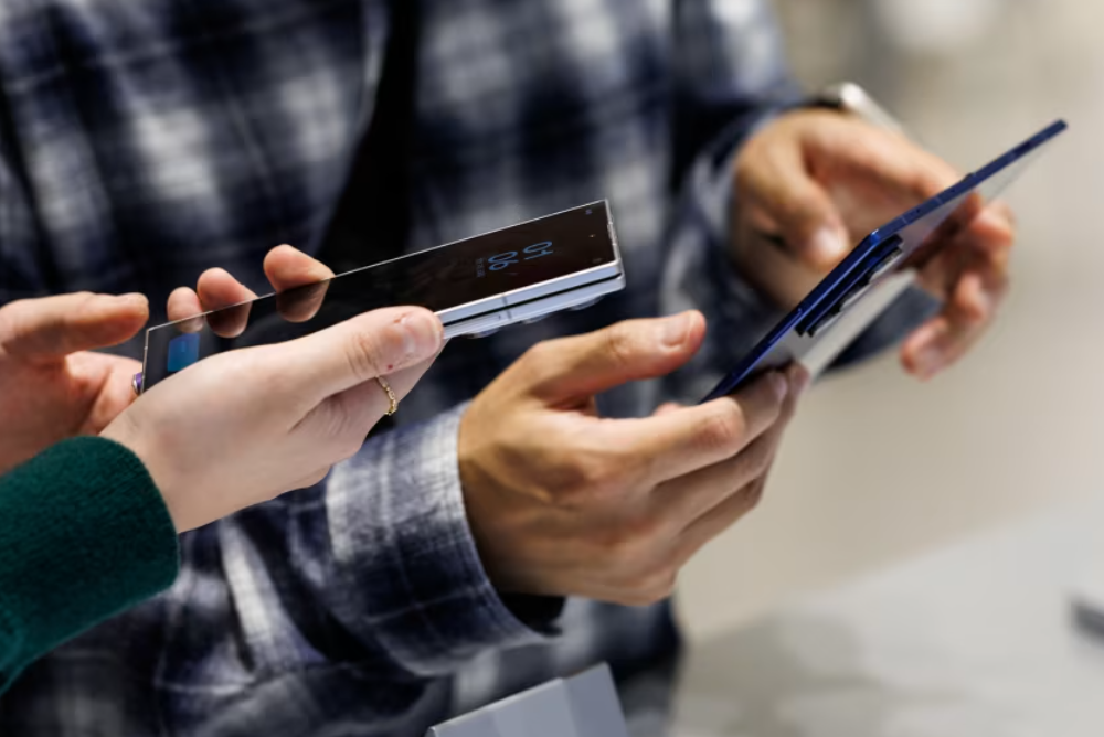 الذكاء الاصطناعى يرفع أسعار الهواتف الذكية