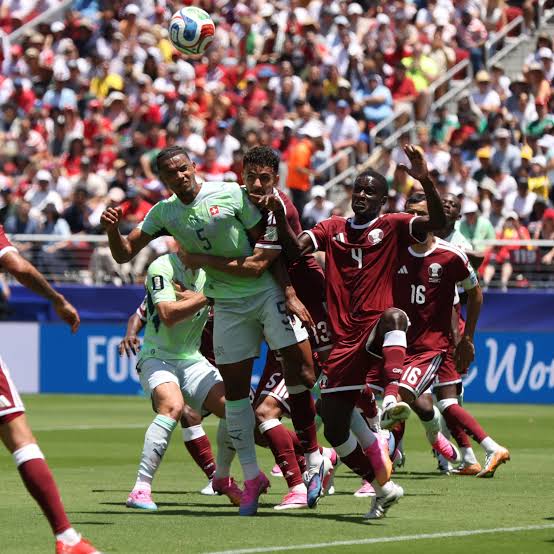 قطر وكندا.. مواجهة مصيرية في الجولة الثانية بكأس العالم 2026