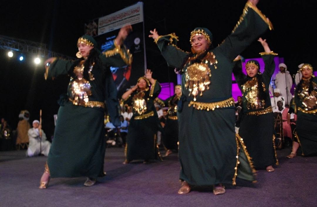 مهرجان الطبول الدولي .. بهجة ومتعة وفن ( صور)