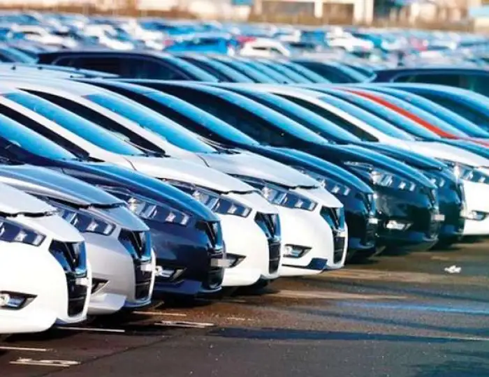 شعبة السيارات: توقعات بانخفاض الأسعار 4–5% مع تراجع الدولار