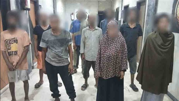 القبض على 10 أشخاص لاستغلالهم الأطفال في أعمال التسول بالجيزة