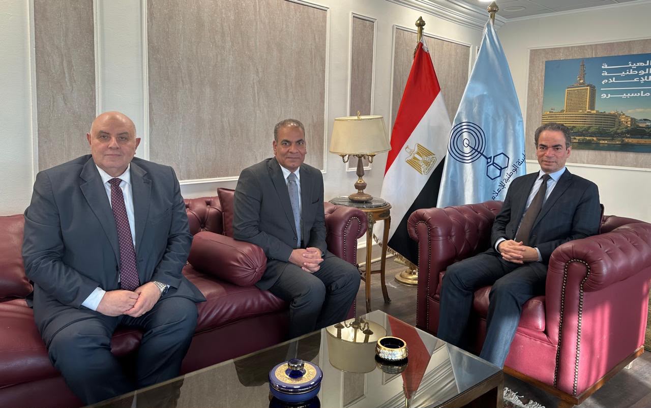 قرار جديد بالهيئة الوطنية للإعلام.. أيمن عطية يتولى رئاسة إذاعة صوت العرب