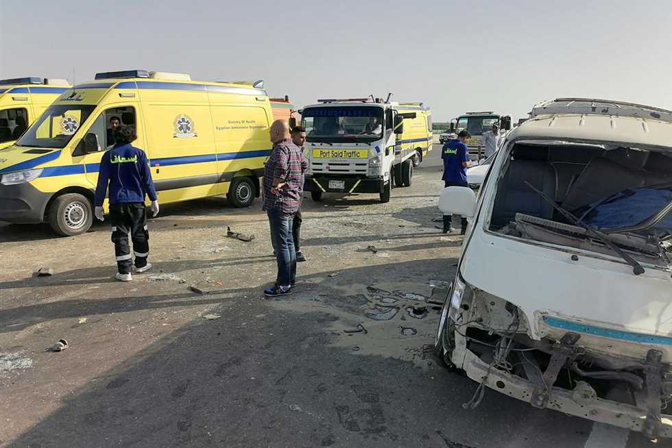 إصابة 9 أشخاص فى حادث تصادم ميكروباص غرب الإسكندرية