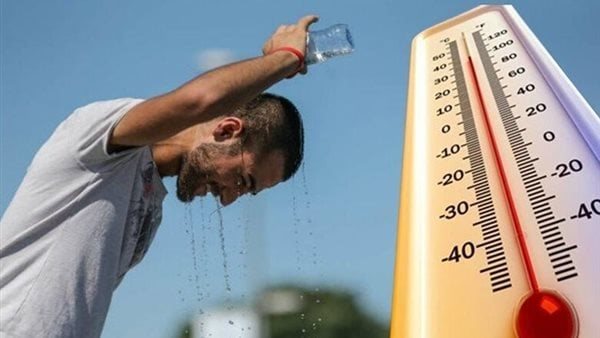 طقس حار رطب نهاراً.. "الأرصاد" تطالب السائقين بتوخي الحذر من شبورة الصباح