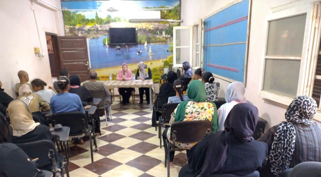 محاضرات ولقاءات تثقيفية وتوعوية ضمن أنشطة قصور الثقافة بالأقصر