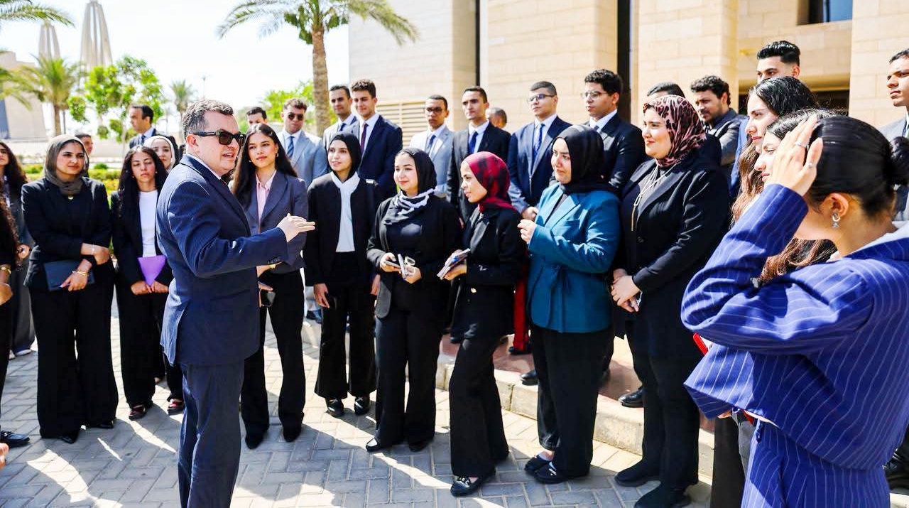 وزير التخطيط يطلق برنامج تدريب شباب الجامعات