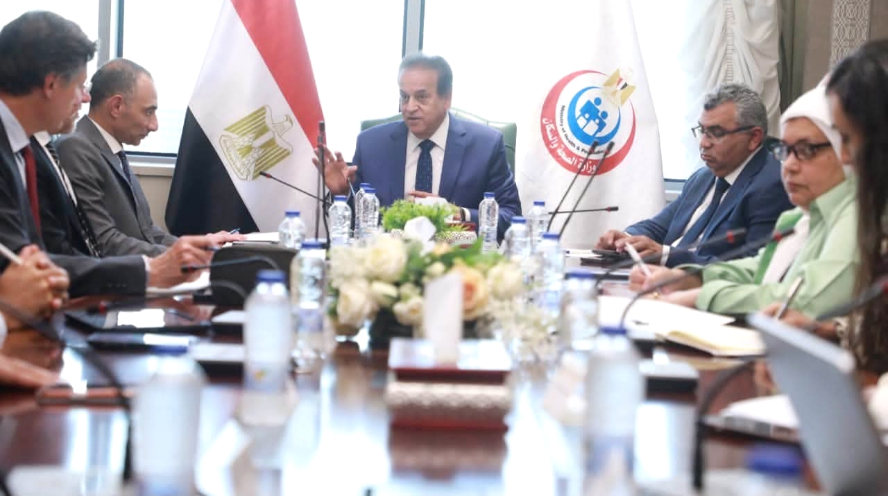 وزير الصحة يبحث مع «إيني» الإيطالية تطوير مستشفى هليوبوليس الجديدة